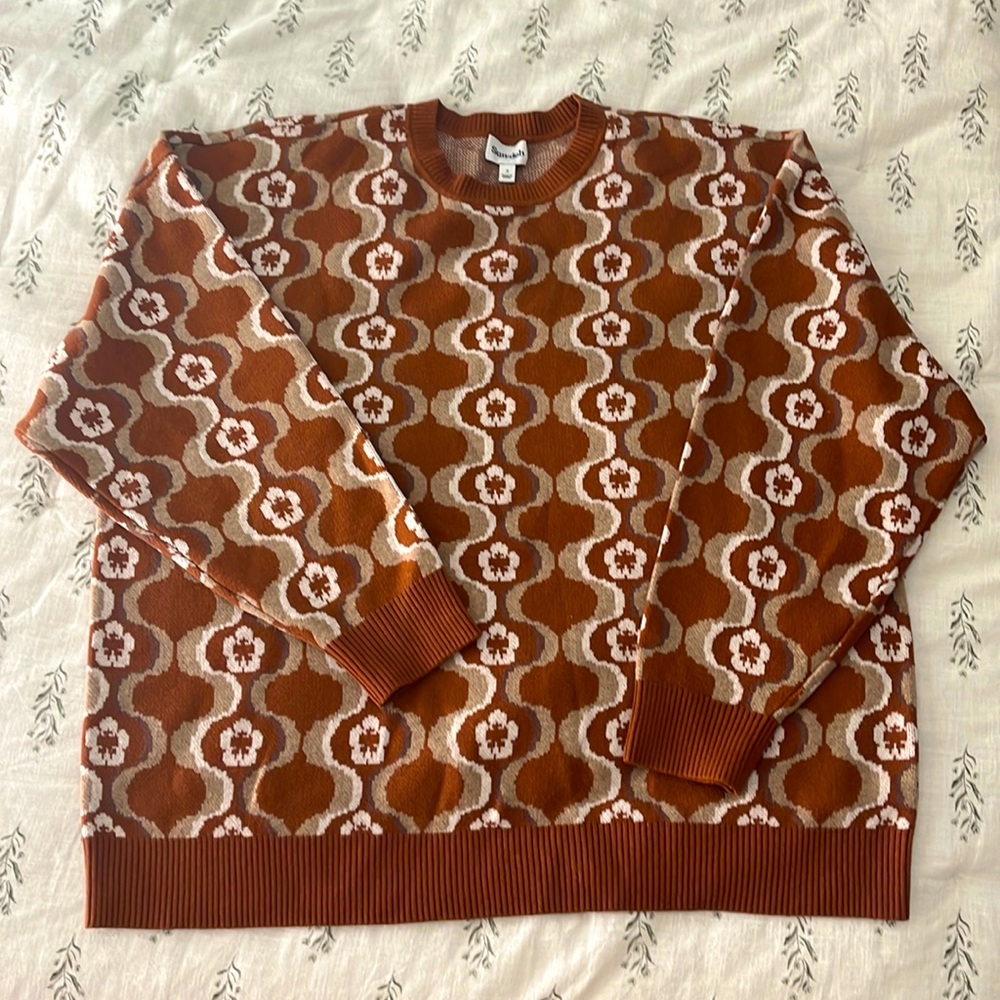 Aritzia Sweater Brown Pattern